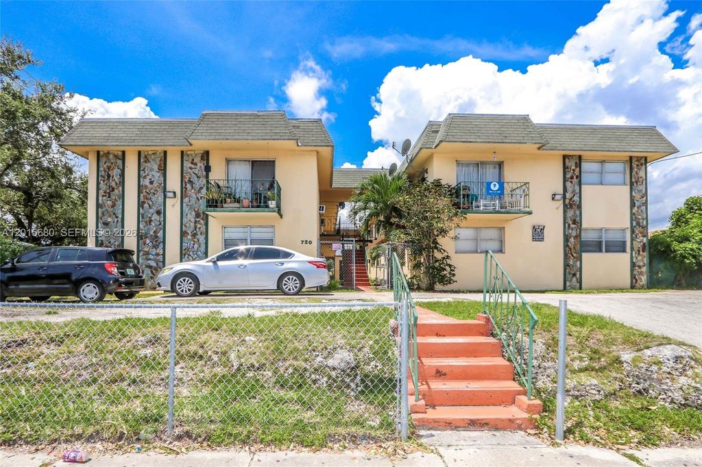 720 NW 27th Ct 5, Miami, FL 33125