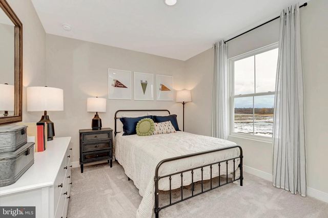 TBB VALOR LANE, Martinsburg, WV 25405