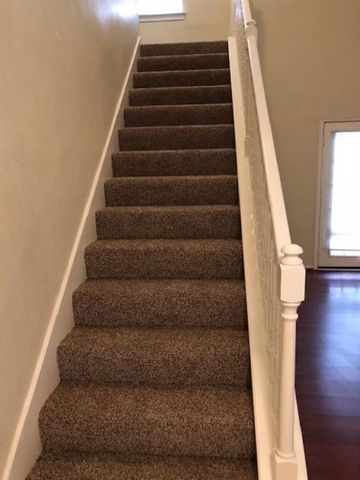 5922 Beaconridge Drive E, Houston, TX 77053