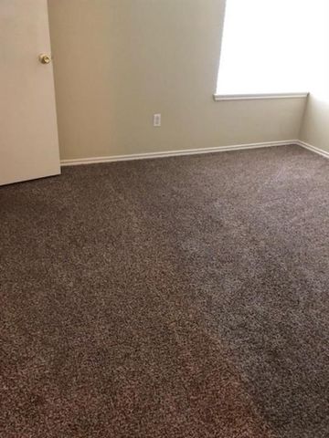 5922 Beaconridge Drive E, Houston, TX 77053