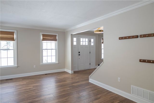 2668 Timberglen West, Franklin Park, PA 15090