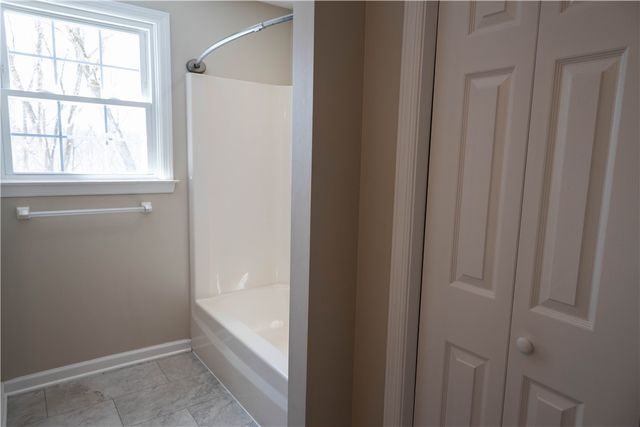 2668 Timberglen West, Franklin Park, PA 15090