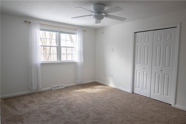 2668 Timberglen West, Franklin Park, PA 15090