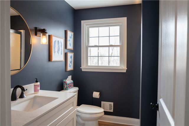 2668 Timberglen West, Franklin Park, PA 15090