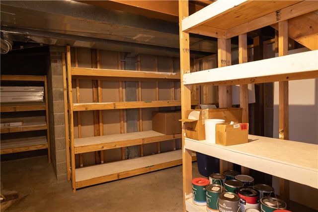 2668 Timberglen West, Franklin Park, PA 15090