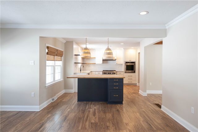 2668 Timberglen West, Franklin Park, PA 15090