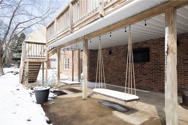 2668 Timberglen West, Franklin Park, PA 15090