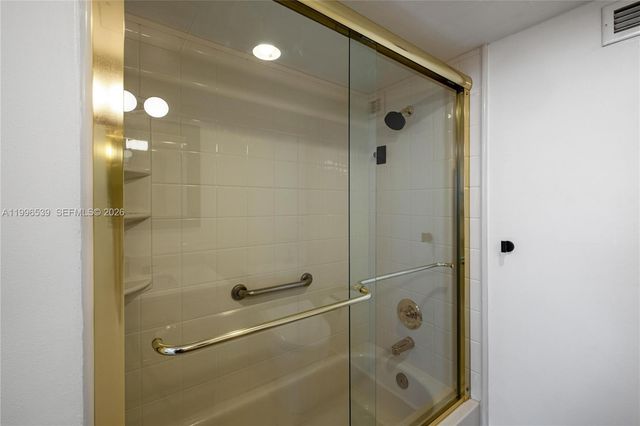 2150 Sans Souci Boulevard A1607, North Miami, FL 33181