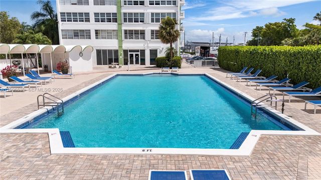 2150 Sans Souci Boulevard A1607, North Miami, FL 33181
