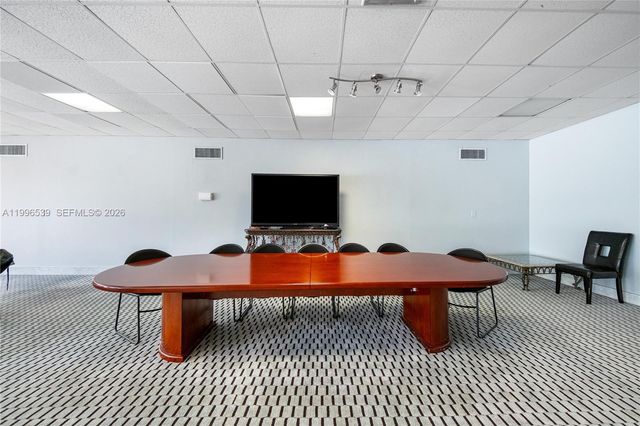 2150 Sans Souci Boulevard A1607, North Miami, FL 33181