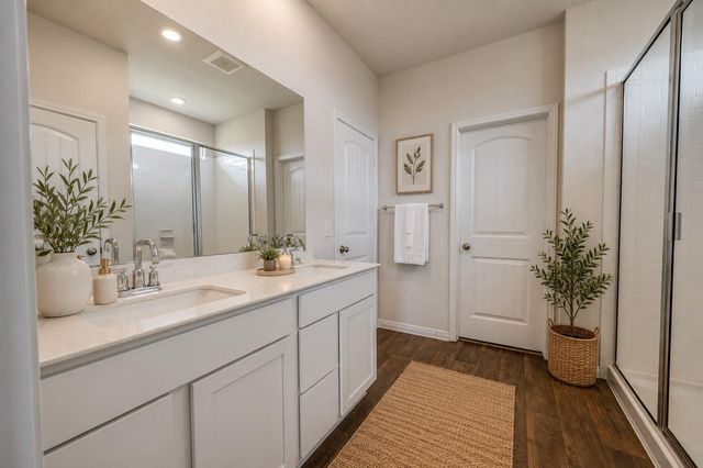 513 Emerald CV, Georgetown, TX 78626