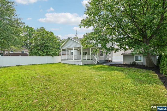 109 Prospect Street, Paramus, NJ 07652