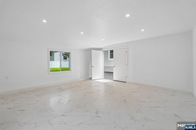 109 Prospect Street, Paramus, NJ 07652