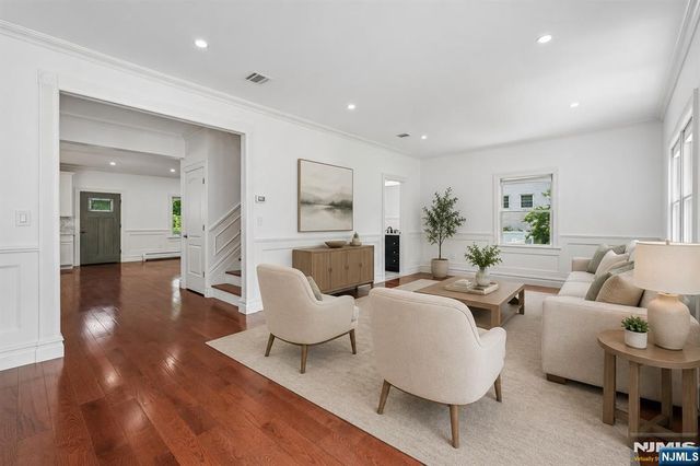 109 Prospect Street, Paramus, NJ 07652