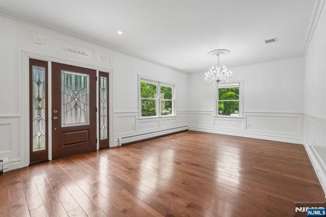 109 Prospect Street, Paramus, NJ 07652