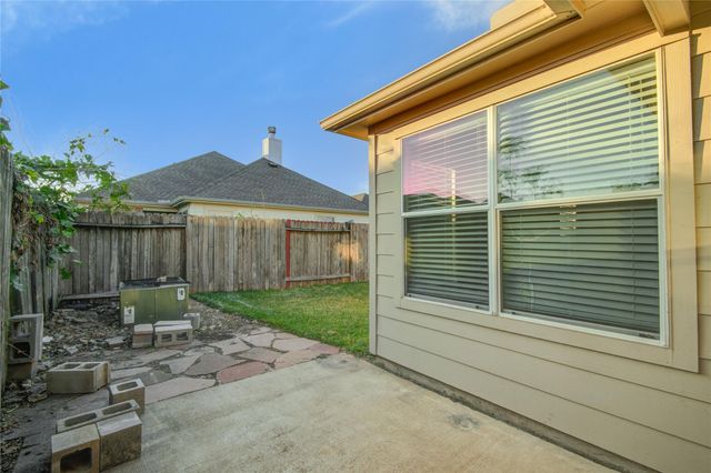 10506 Pleasant Villas Lane, Houston, TX 77075