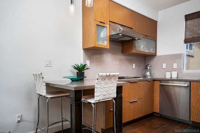 2740 E Evans 11, San Diego, CA 92106