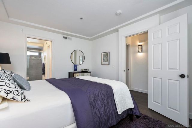 2740 E Evans 11, San Diego, CA 92106
