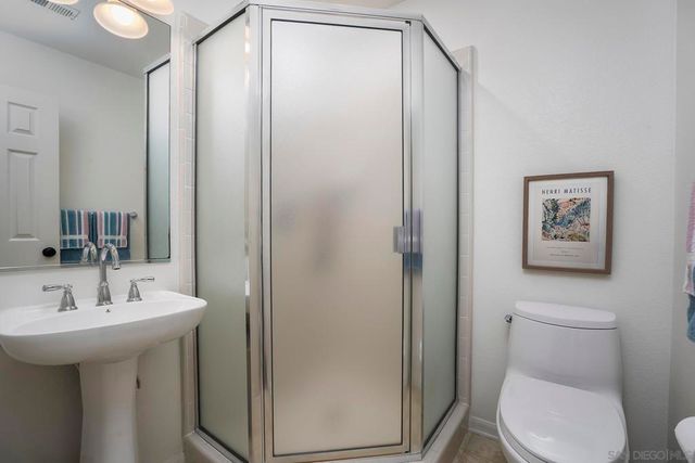 2740 E Evans 11, San Diego, CA 92106