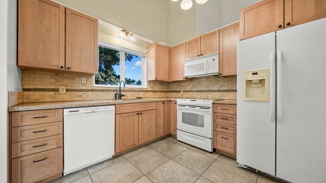 1155 Lakeside Dr Apt 101, Grand Junction, CO 81506