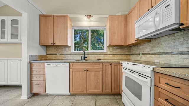 1155 Lakeside Dr Apt 101, Grand Junction, CO 81506