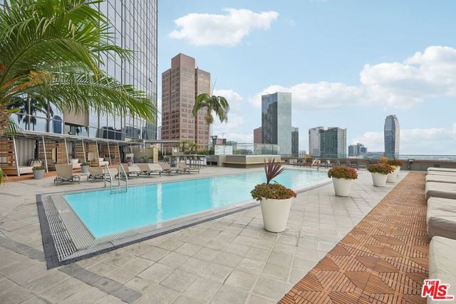 1100 Wilshire Boulevard 2501, Los Angeles, CA 90017