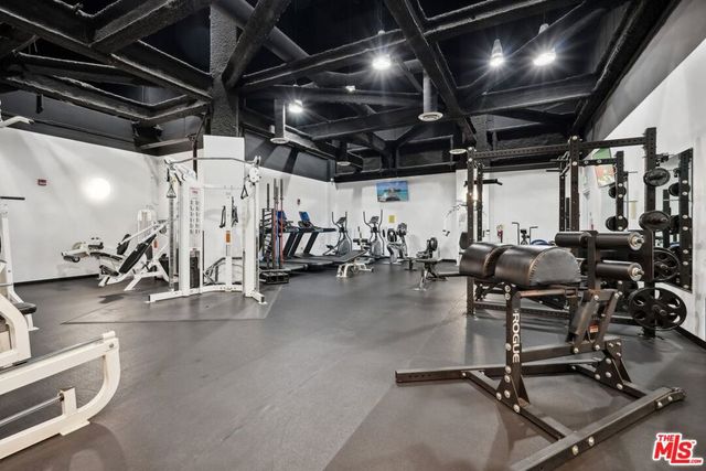 1100 Wilshire Boulevard 2501, Los Angeles, CA 90017