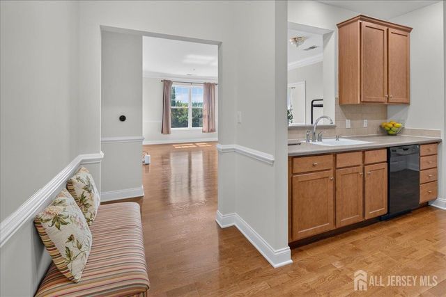 100 Middlesex Boulevard 313, Plainsboro, NJ 08536