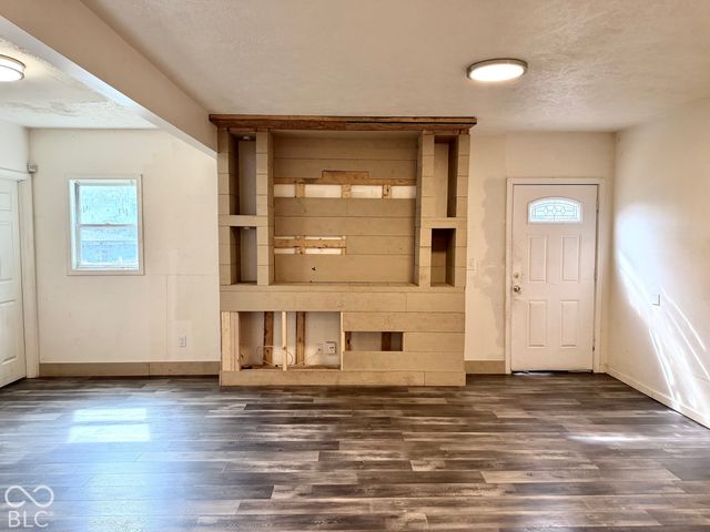 629 W 30th Street, Indianapolis, IN 46208