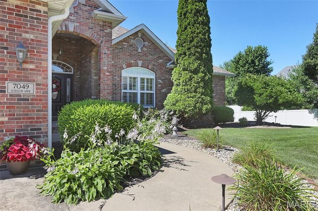 7049 Scioscia Lane, Edwardsville, IL 62025