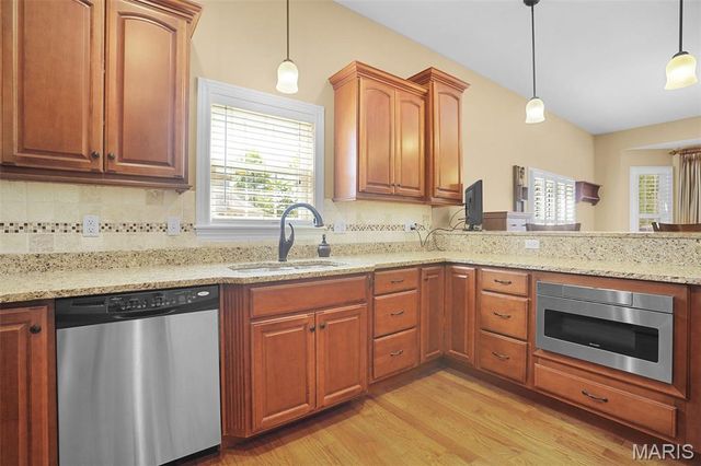7049 Scioscia Lane, Edwardsville, IL 62025