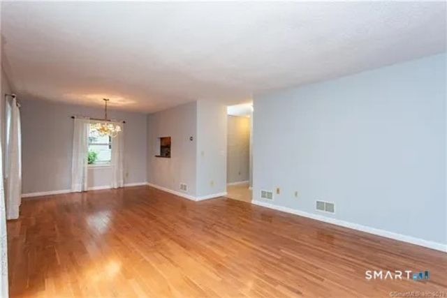 21 Norman Drive 21, Glastonbury, CT 06033