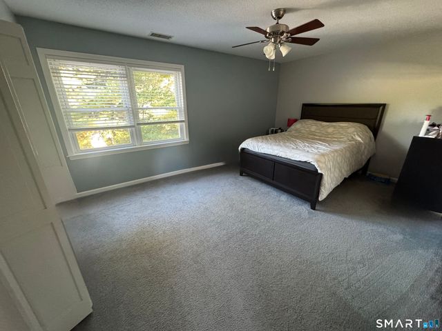 21 Norman Drive 21, Glastonbury, CT 06033