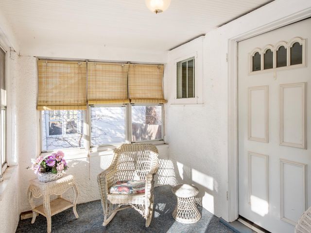 1625 Thomas Avenue, Saint Paul, MN 55104