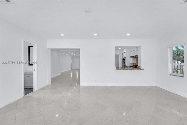 2005 N 36th Avenue, Hollywood, FL 33021