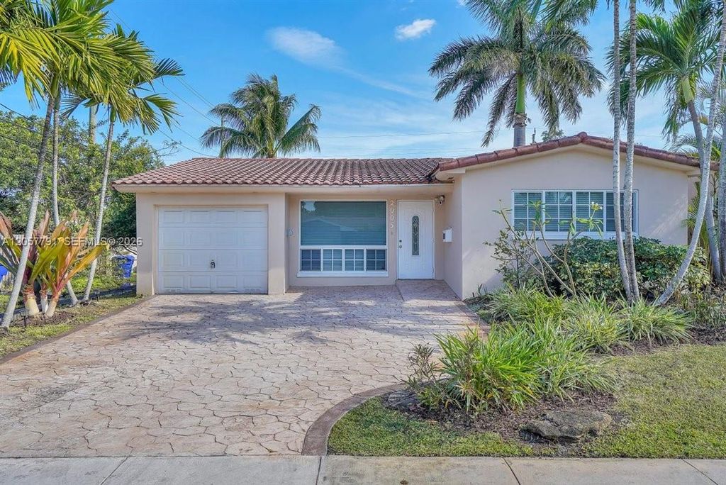 2005 N 36th Avenue, Hollywood, FL 33021