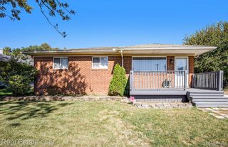 2895 Golfers Drive, Highland Charter Township, MI 48356