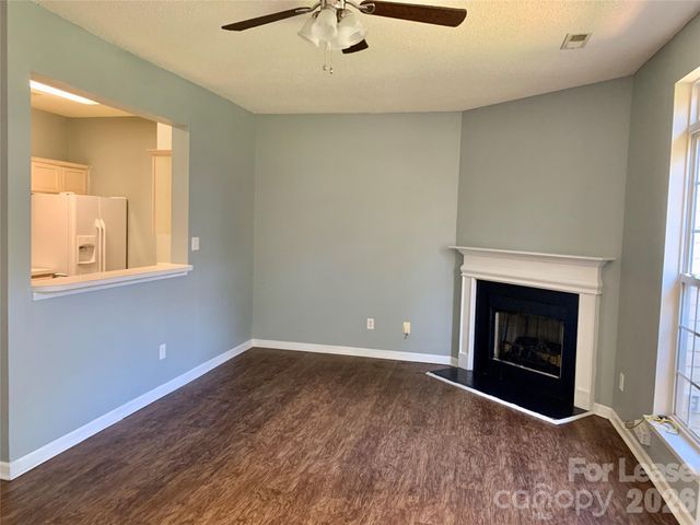 5307 Waverly Lynn Lane, Charlotte, NC 28269