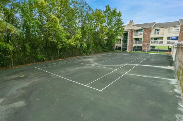 2501 Gulf Freeway 269B, Dickinson, TX 77539