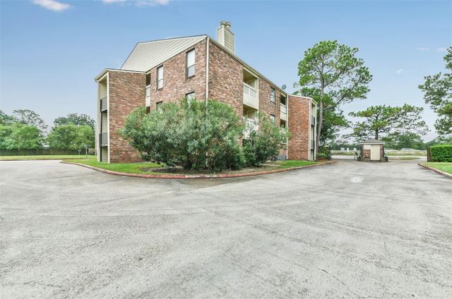 2501 Gulf Freeway 269B, Dickinson, TX 77539