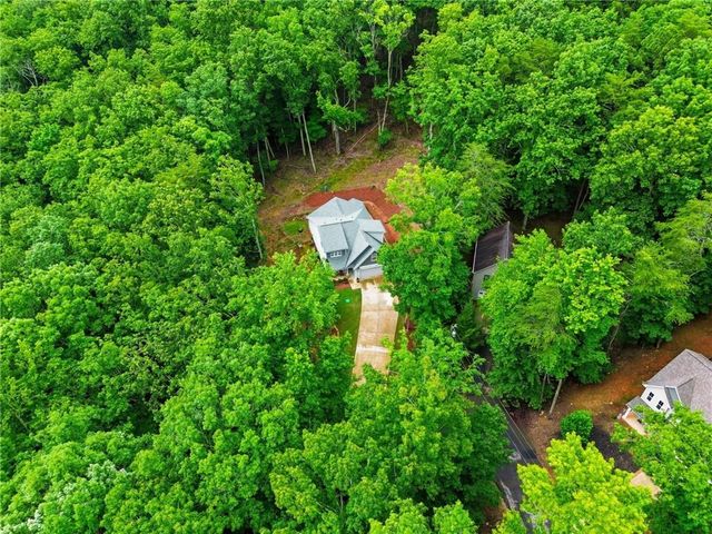 138 Louie Court, Waleska, GA 30183