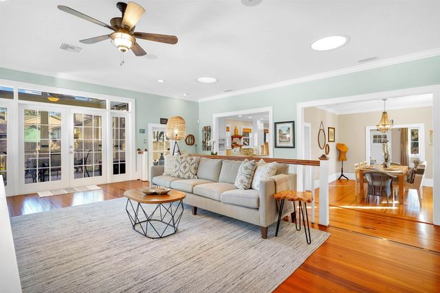 28 E Park Ave, St Augustine, FL 32084