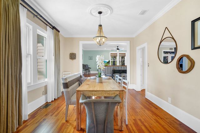 28 E Park Ave, St Augustine, FL 32084