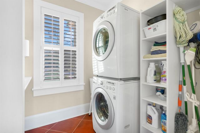 28 E Park Ave, St Augustine, FL 32084