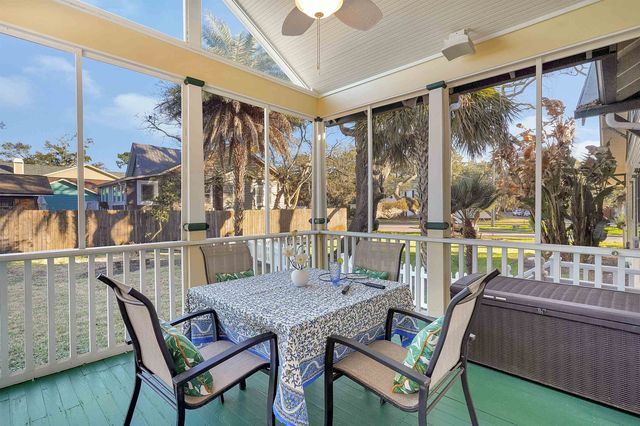 28 E Park Ave, St Augustine, FL 32084