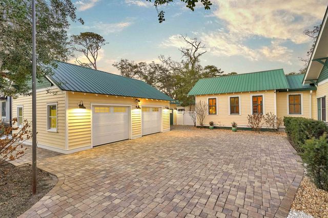 28 E Park Ave, St Augustine, FL 32084