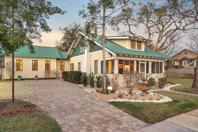 28 E Park Ave, St Augustine, FL 32084