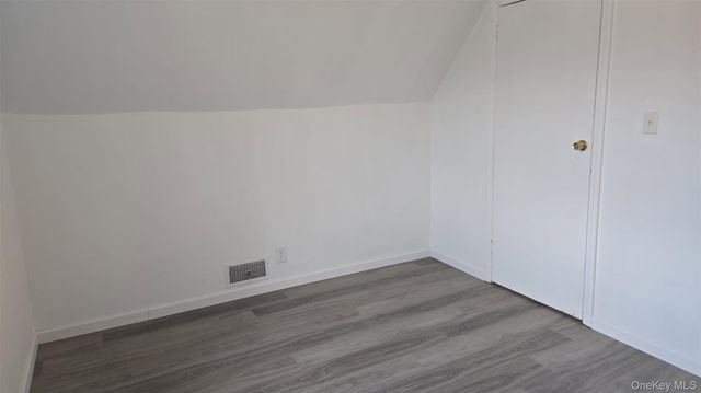 120-33 200th Street, Saint Albans, NY 11412