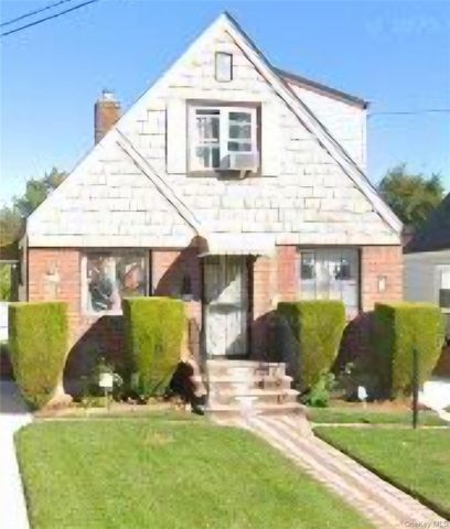 120-33 200th Street, Saint Albans, NY 11412