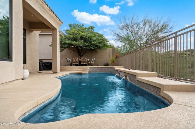 10747 E GREENWAY Road, Scottsdale, AZ 85255